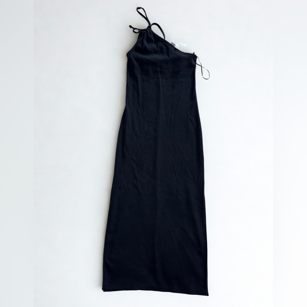 NWT One-Shoulder Black Midi Dress